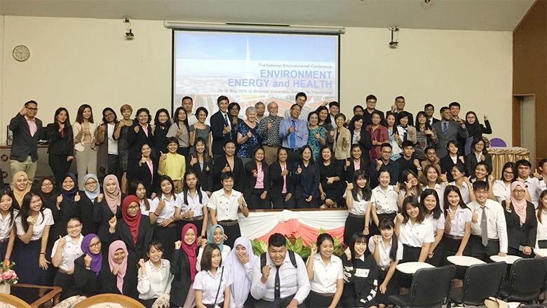 นิสิตวิทยาศาสตร์ จุฬาฯ คว้ารางวัล การประชุมวิชาการสิ่งแวดล้อม ปี 2561