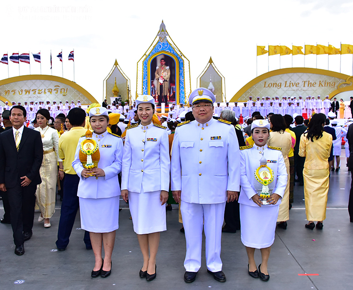 พิธีอัญเชิญเครื่องราชสักการะถวายพระพรชัยมงคลสมเด็จพระเจ้าอยู่หัวเนื่องในวันเฉลิมพระชนมพรรษา