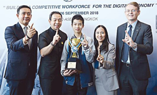 “ปณชัย อมรกิจวณิชย์” แชมป์ทักษะความรู้ดิจิทัลเอเชีย