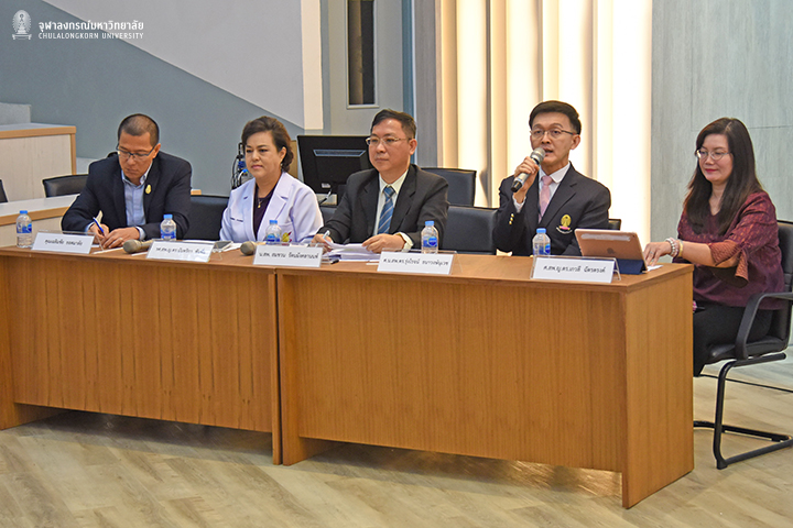ภาพข่าวการเสวนา เรื่อง “ การขึ้นทะเบียนสุนัขและแมว…ควรรอไว้หรือไปต่อ ”