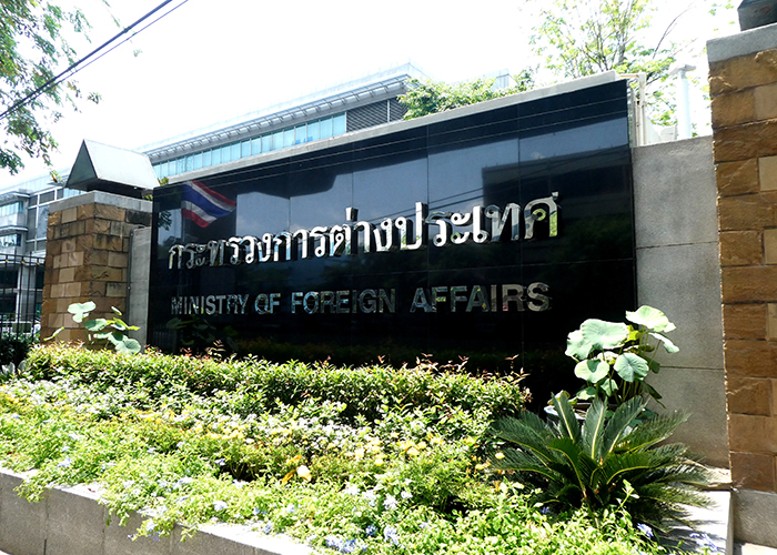 ทูตต้องไม่แทรกแซงกิจการภายใน