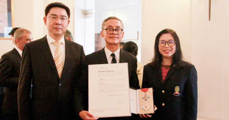 Chula Distinguished Scholar Awarded a Knight Commander of the Most Excellent Order of the British Empire (KBE)