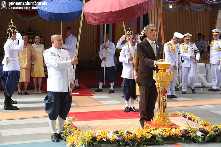 พระบาทสมเด็จพระเจ้าอยู่หัว และสมเด็จพระนางเจ้าฯ พระบรมราชินีเสด็จฯ ทรง๶�ปิดอาคาร “ภูมิสิริมังคลานุสรณ์” รพ.จุฬาลงกรณ์