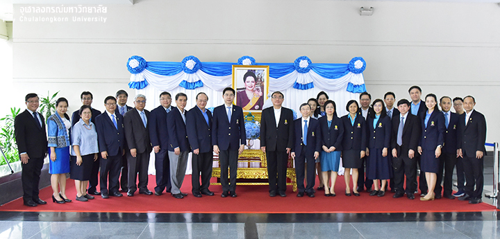 จุฬาฯร่วมลงนามถวายพระพรสมเด็จพระนางเจ้าสิริกิติ์ พระบรมราชินีนาถ พระบรมราชชนนีพันปีหลวง