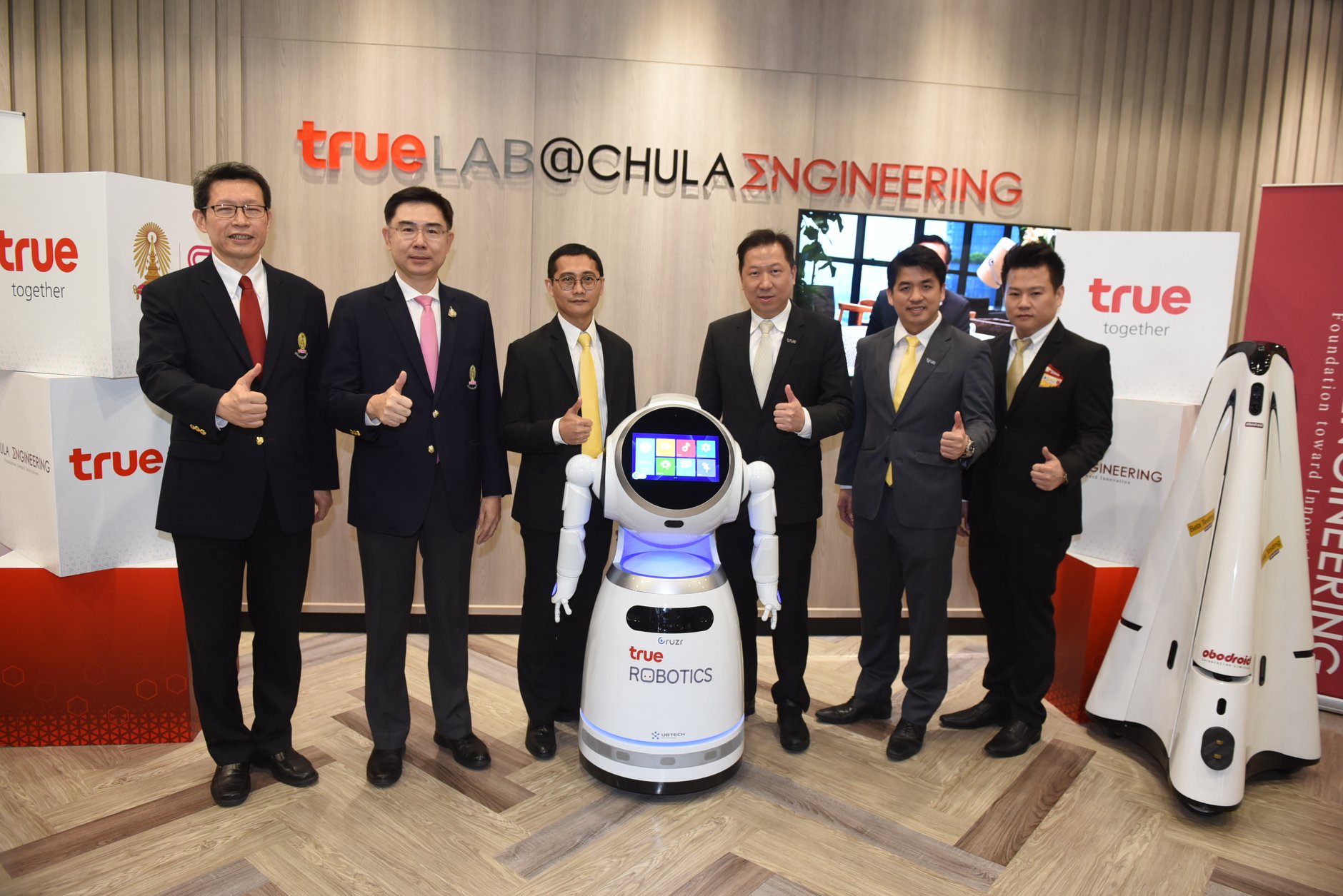 วิศวฯ จุฬาฯ จับมือ กลุ่มทรู ๶�ปิด TRUELAB@CHULA ENGINEERING:  5G & INNOVATIVE SOLUTION CENTER พร้อมเดินหน้าความร่วมมือพัฒนางานวิจัย และนวัตกรรม 5G/IoT เพื่อสังคมไทย