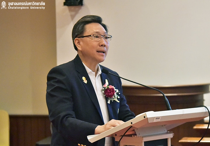 พิธีเปิดนิทรรศการ “มหาวชิราวุธราชบรรณาลัย”และสัมมนาเรื่อง ตามรอยพระบาท “พระมหาธีรราชเจ้า”