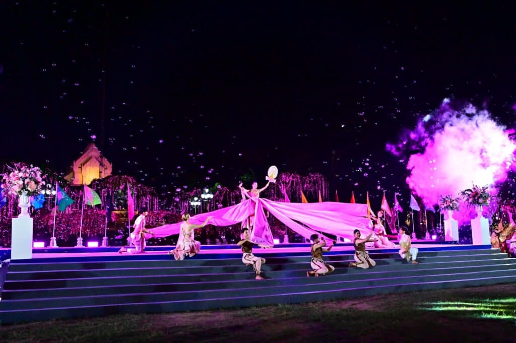 The event was followed by a performances and special activities. 