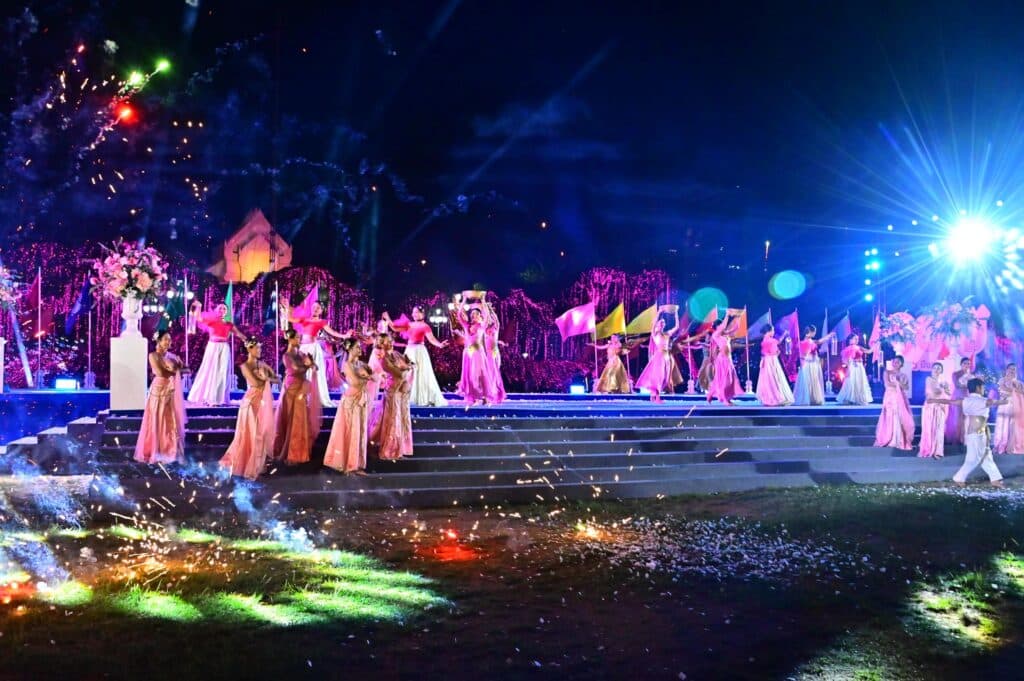 The event was followed by a performances and special activities. 