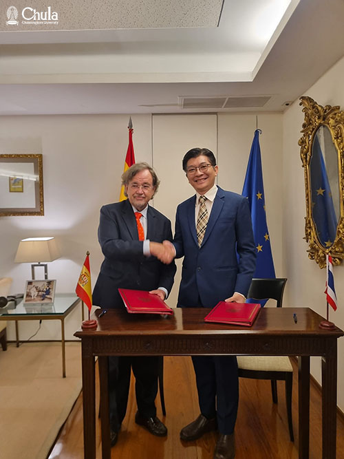 Chula Faculty of Arts Signs Cooperation Agreement with The Cervantes Institute?