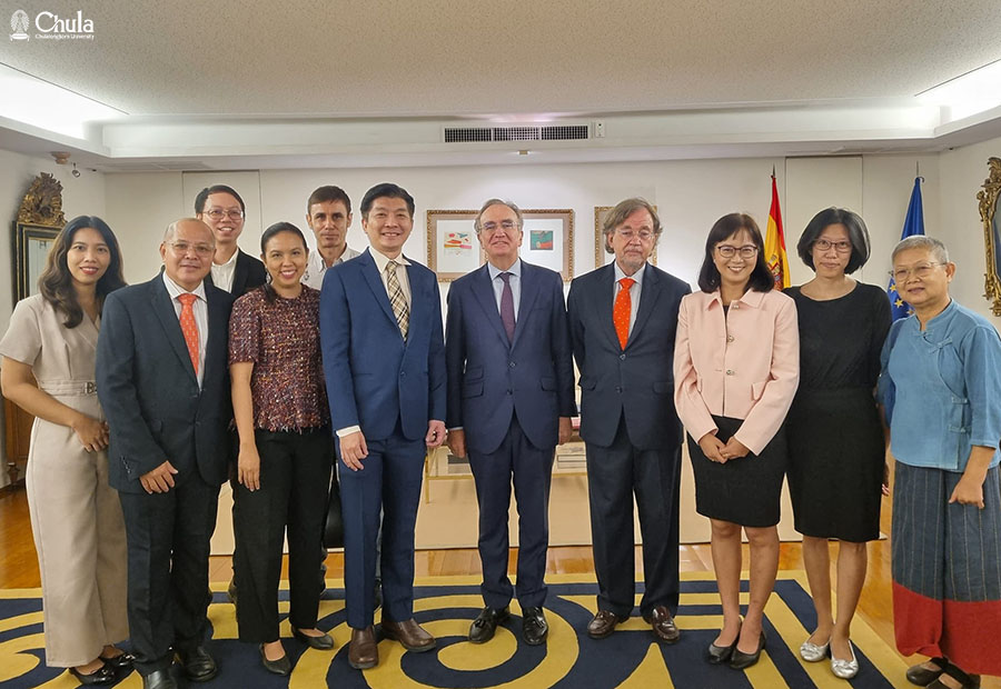 Chula Faculty of Arts Signs Cooperation Agreement with The Cervantes Institute?