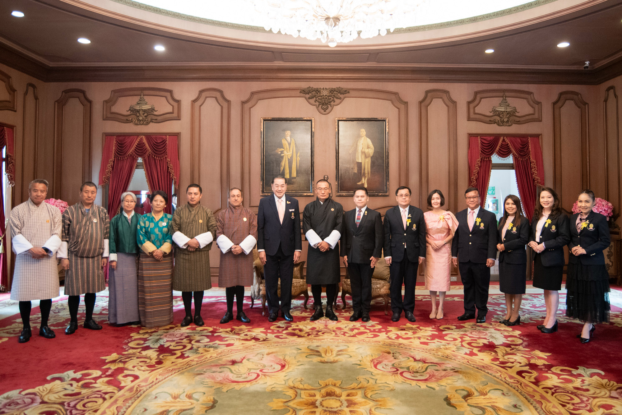 �鶹���� Invites Bhutan Prime Minister Gives a Special Talk on ��Enlightened Leadership��?