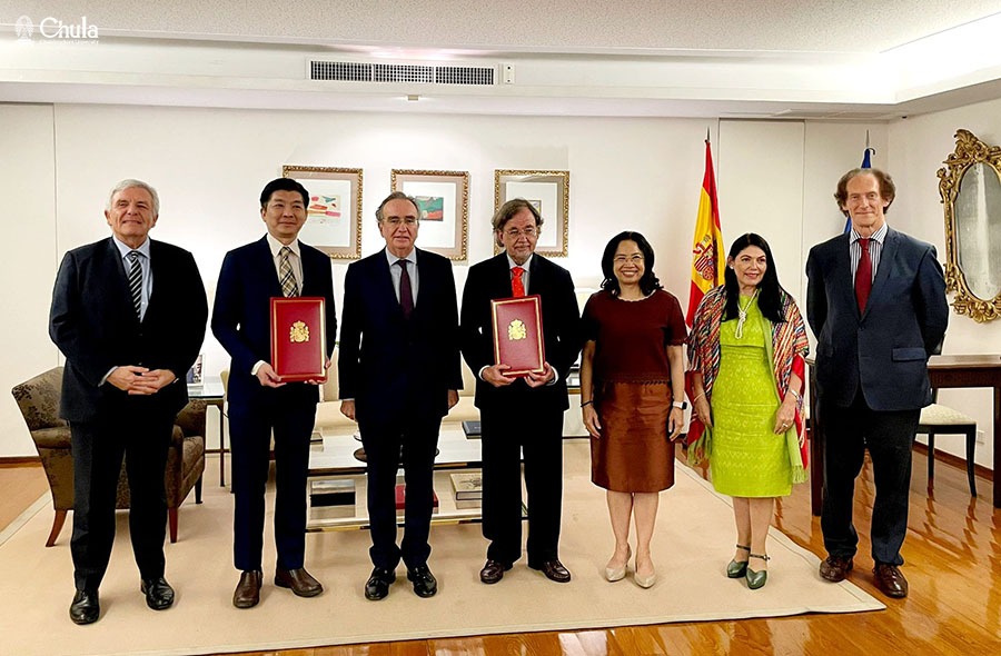 Chula Faculty of Arts Signs Cooperation Agreement with The Cervantes Institute?