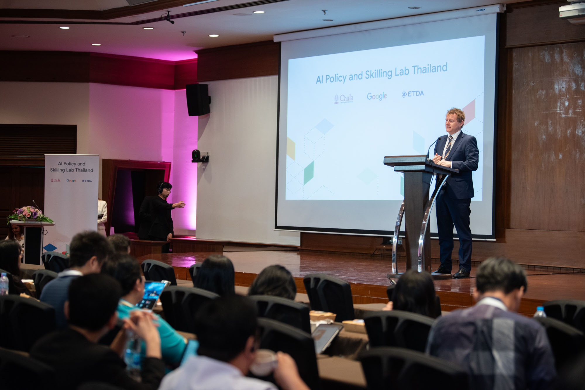 Prof. Dr. Wilert Puriwat Acting President, Chulalongkorn University