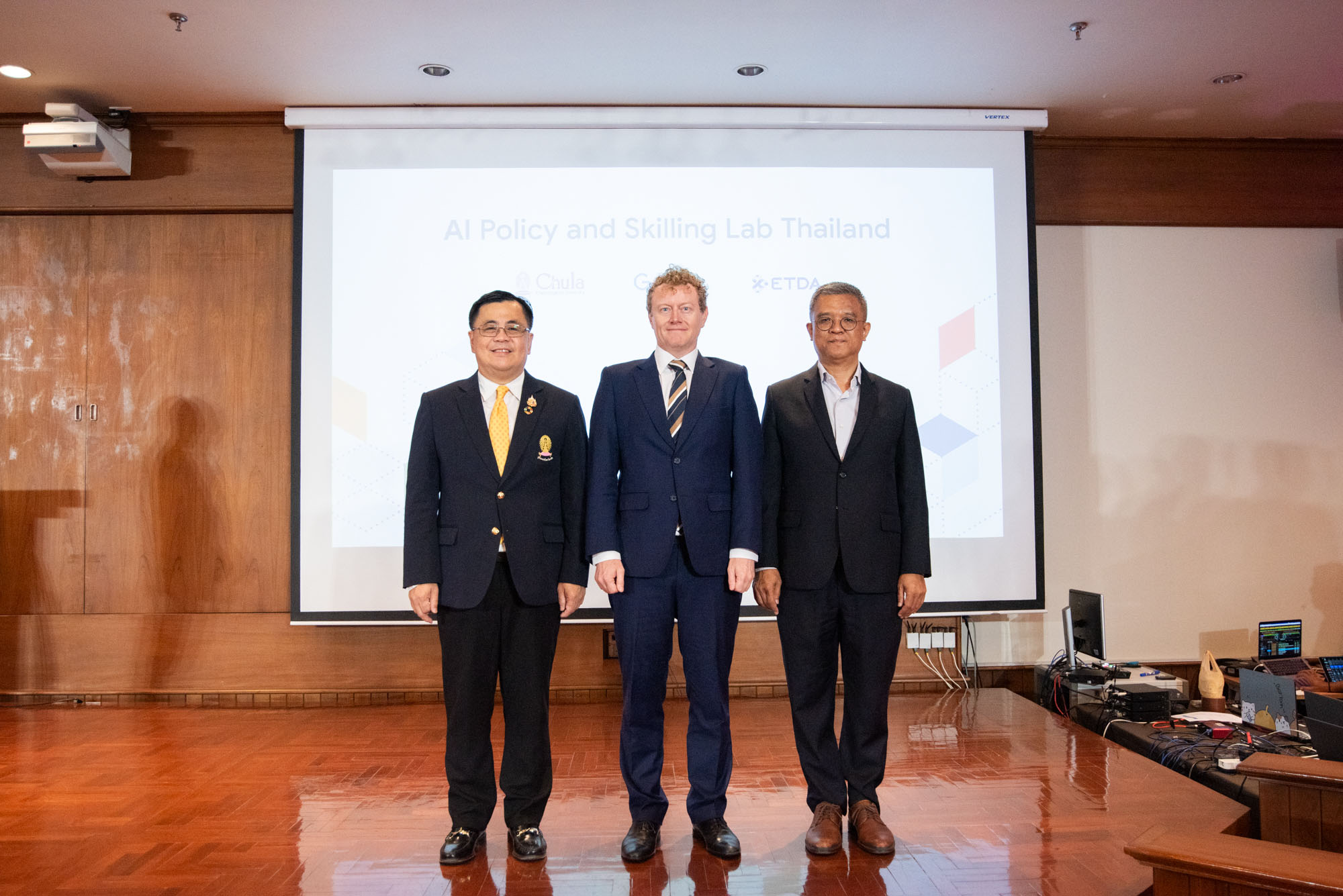 Prof. Dr. Wilert Puriwat Acting President, Chulalongkorn University