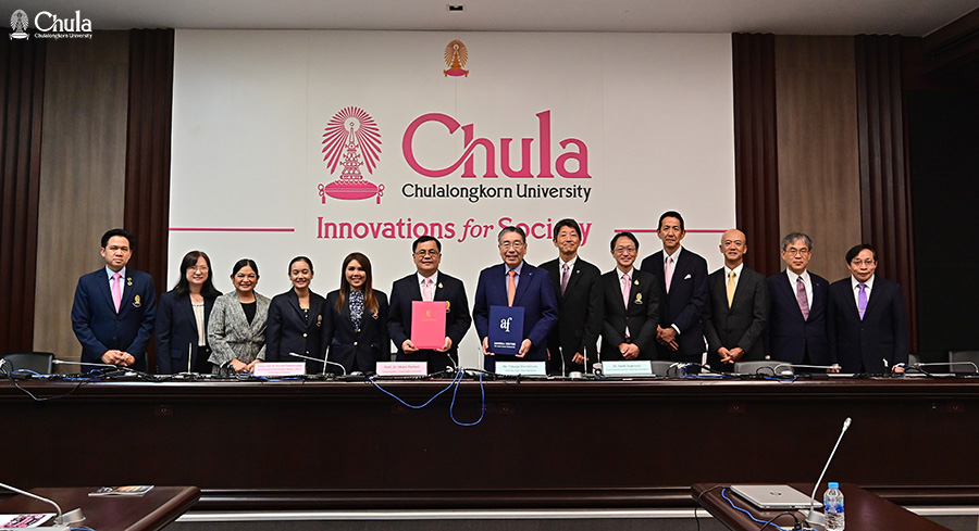 �鶹����, in collaboration with the Asahi Glass Foundation, organized the 32nd Special Seminar and Research Grant Ceremony of the Asahi Glass Foundation Japan for 2024 