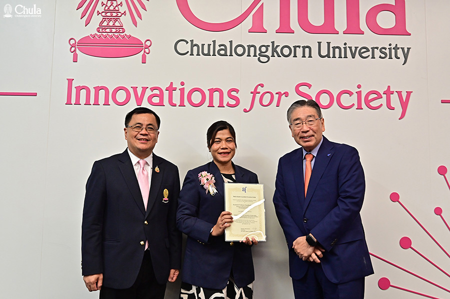 �鶹����, in collaboration with the Asahi Glass Foundation, organized the 32nd Special Seminar and Research Grant Ceremony of the Asahi Glass Foundation Japan for 2024 
