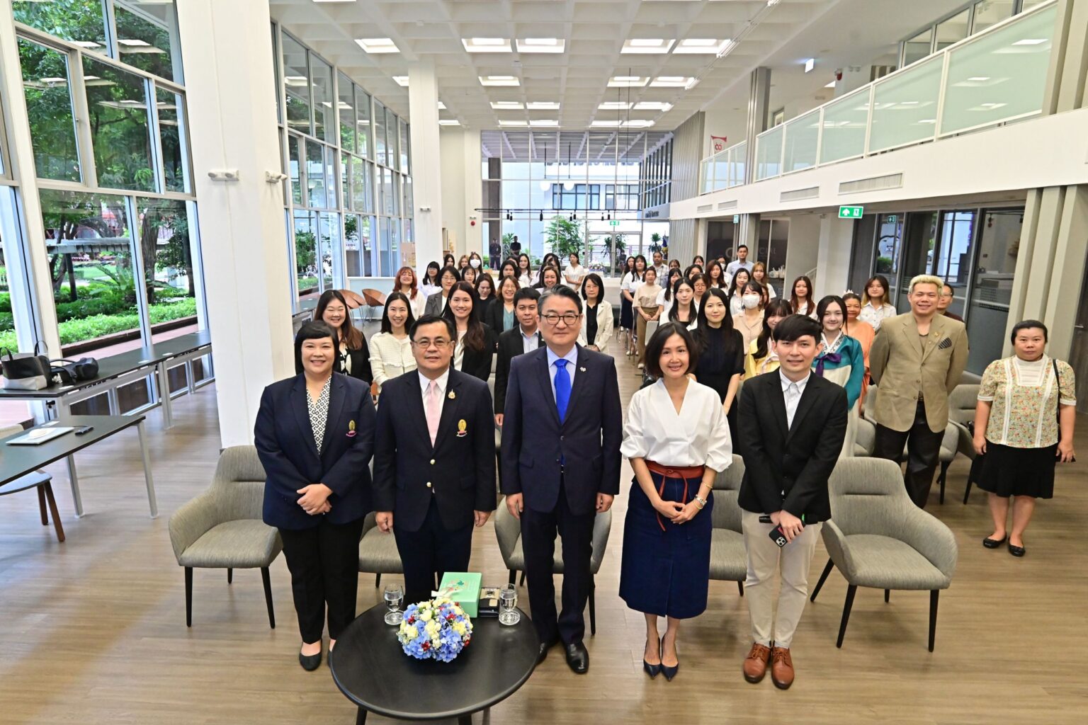 Chula Institute of Asian Studies Hosts Seminar on ��Korea��s Soft Power�� to Promote Academic Work in Korean Studies?