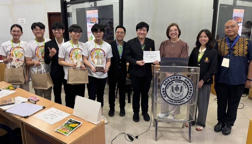 Chula Medicine Students Win First Prize at the 20th?Inter-Medical School Physiology Quiz Competition?