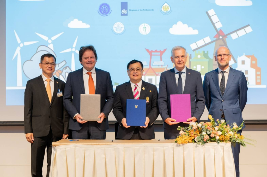 Chula Acting President Celebrates 420 Years of Thai-Dutch Relations and Signs LOI on Sustainable Water Management?