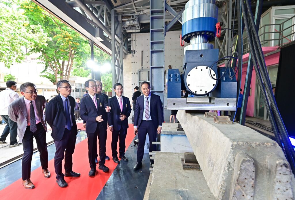Chulalongkorn��s Engineering Collaborates with Japan to Enhance Thailand��s Infrastructure Capabilities; Receives 19-Million Baht Fatigue Testing System?