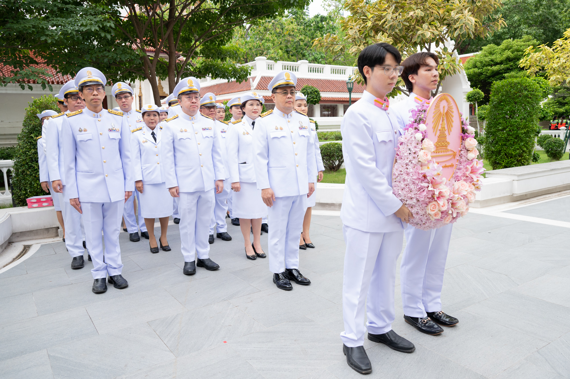 Chula Administrators Attend the Wreath-Laying Ceremony in Honor of Prince Mahidol of Songkhla on Mahidol Day?