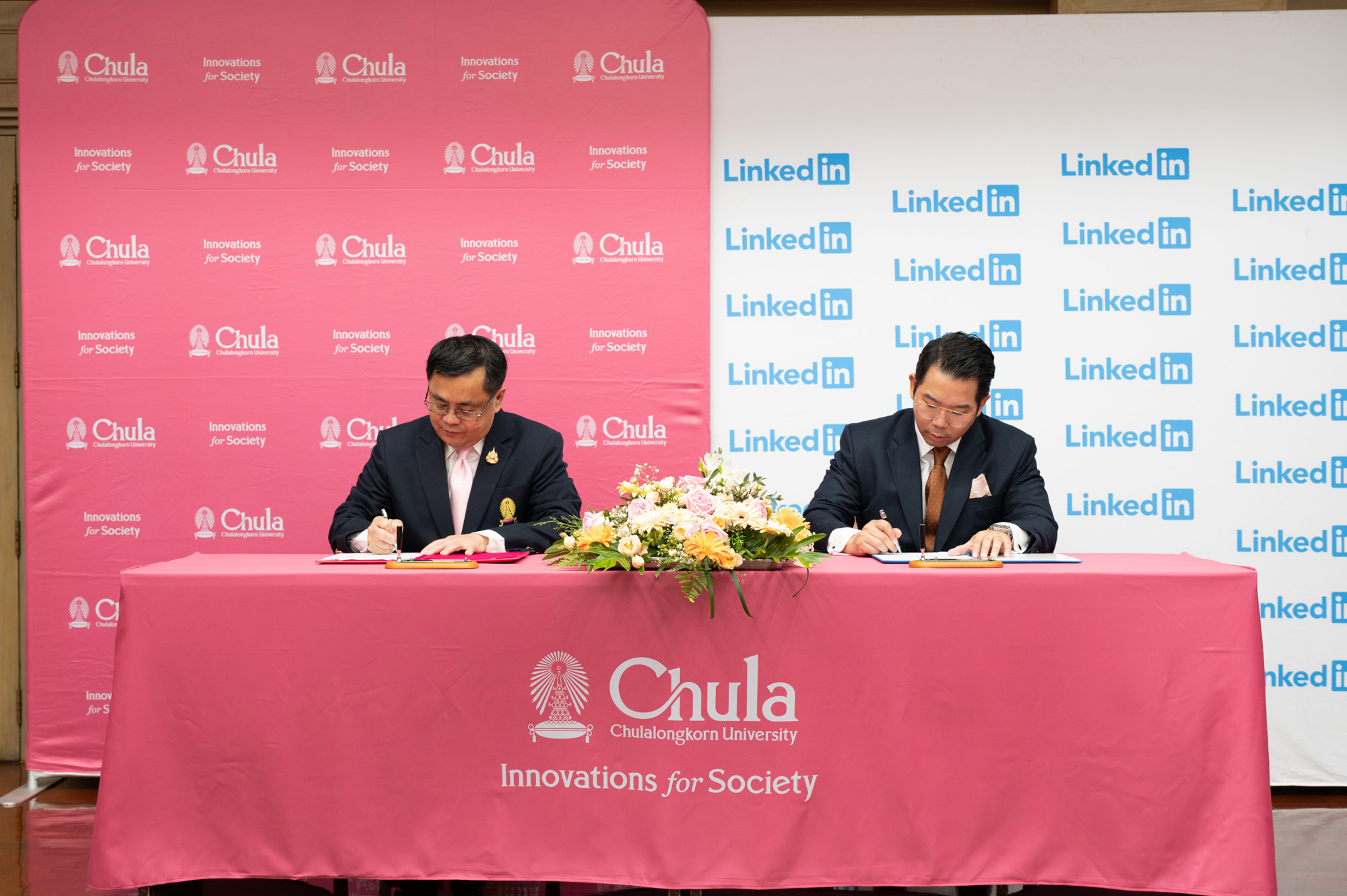 �鶹���� Forms a Partnership with LinkedIn to Create Lifelong Learning Opportunities for Personnel