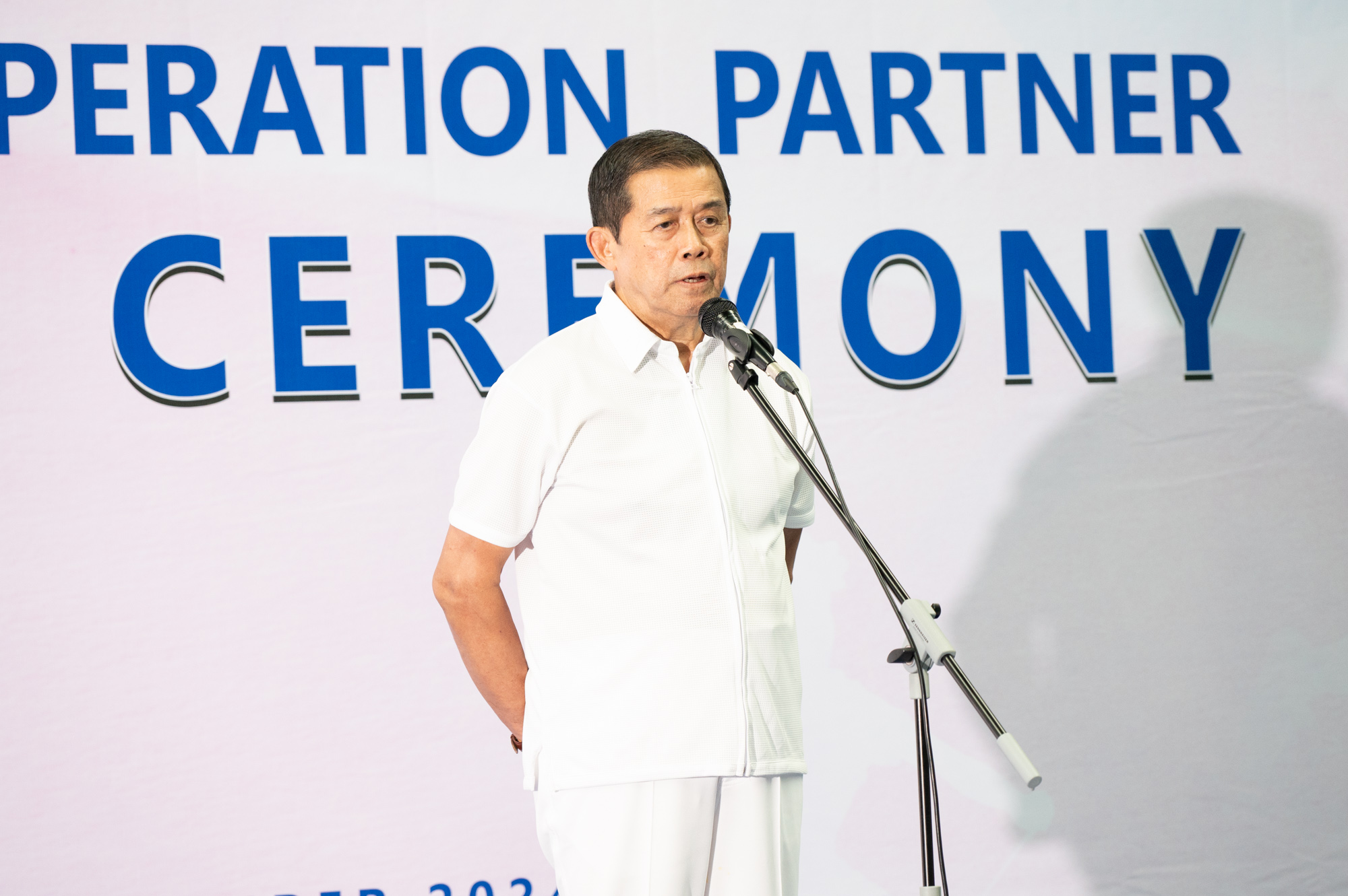 �鶹���� Partners with VICTOR SPORTS (THAILAND) to Support Badminton Equipment?