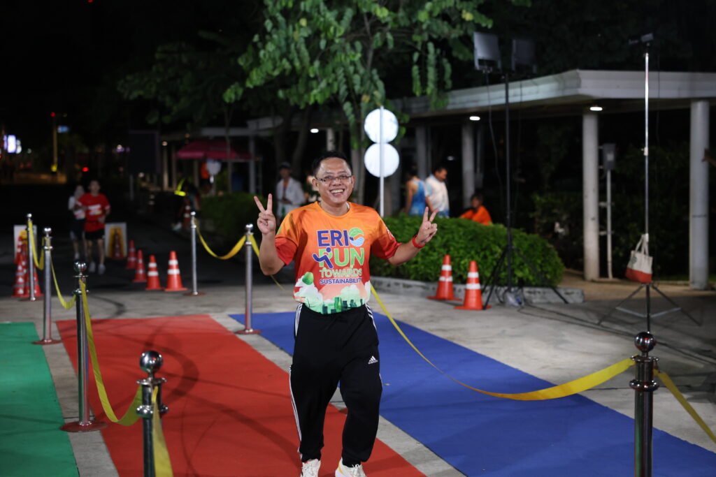 Commemorative Walk-Run for His Majesty and 50th Anniversary of Chula's Environmental Research Institute?