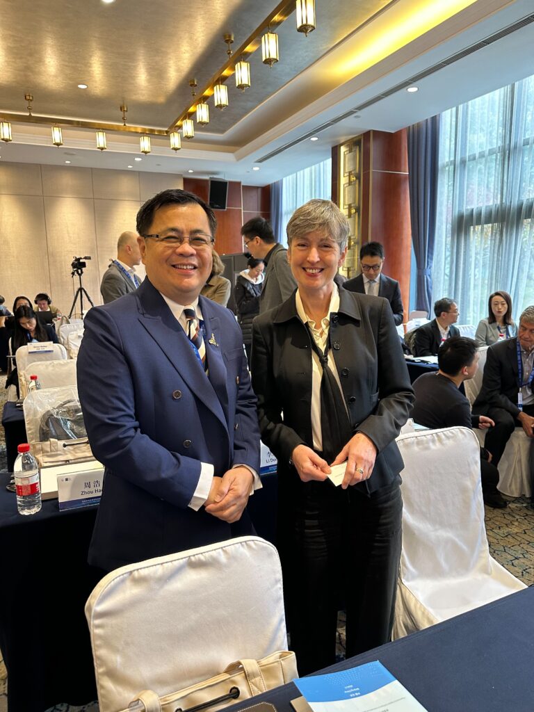 Chula President Attends the Beijing Forum 2024 and Delivers a Lecture on ��Digital Intelligence Education��