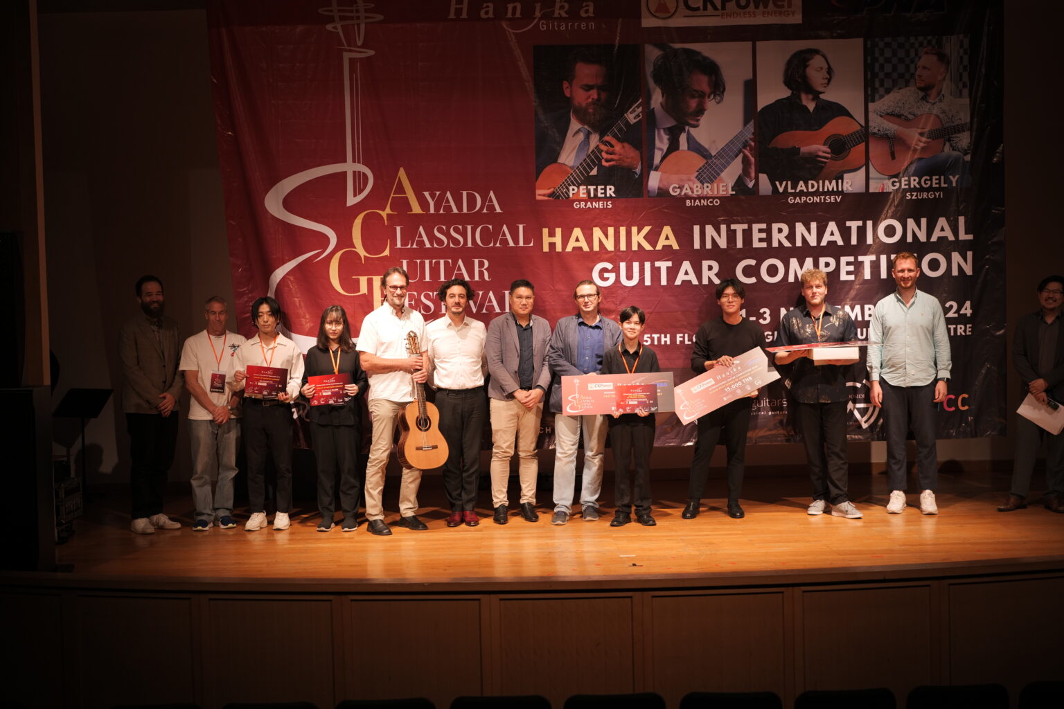 Chula��s Faculty of Fine and Applied Arts Student Wins Runner-up in an International Classical Guitar Competition?