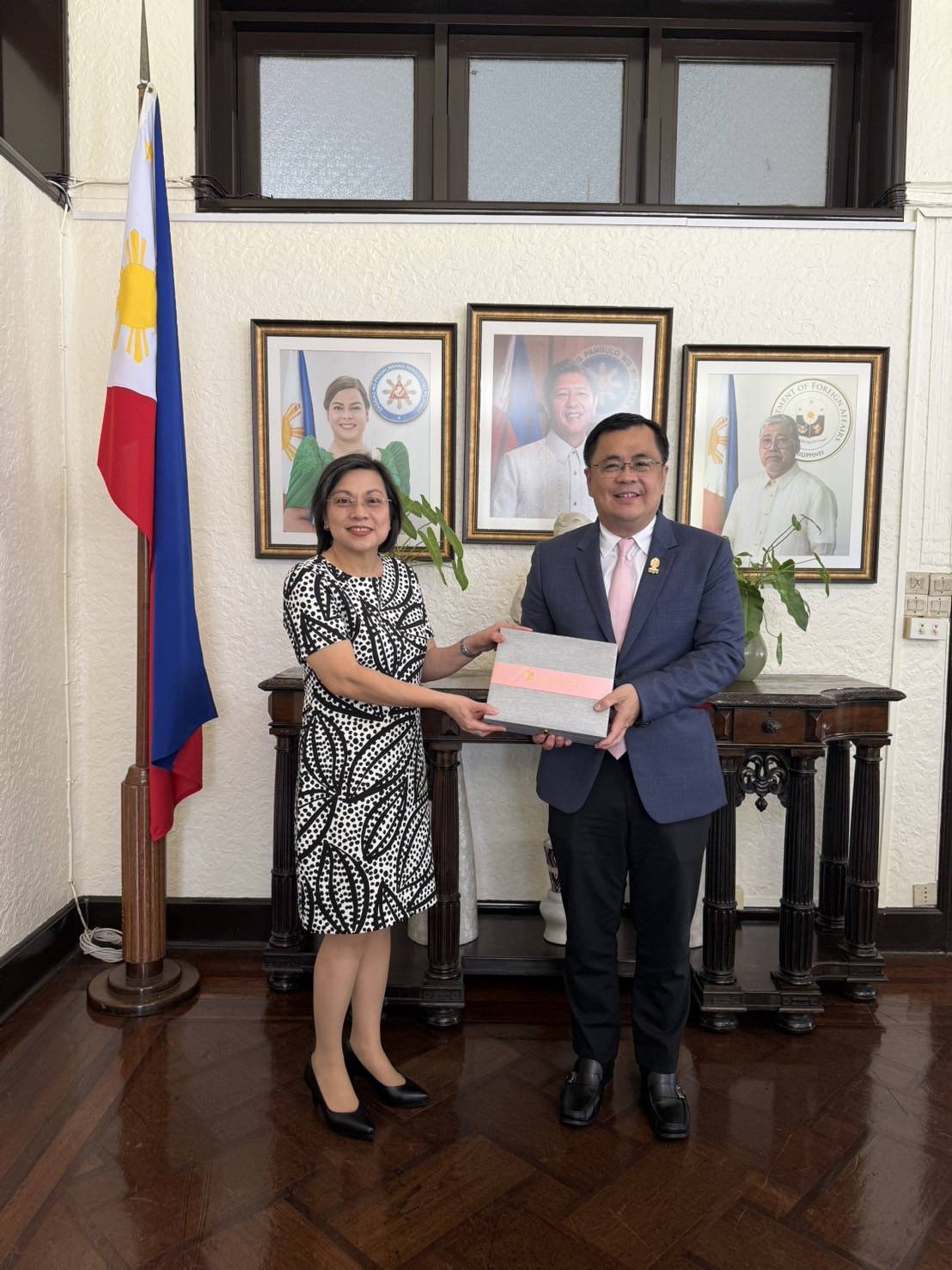 �鶹���� and Philippine Embassy Unite to Pioneer Landmark Academic and Cultural Collaboration