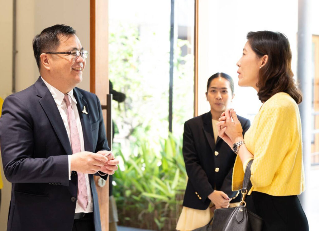 Chula��s Institute of Thai Studies Launches Thai Pha Khao Ma Database?