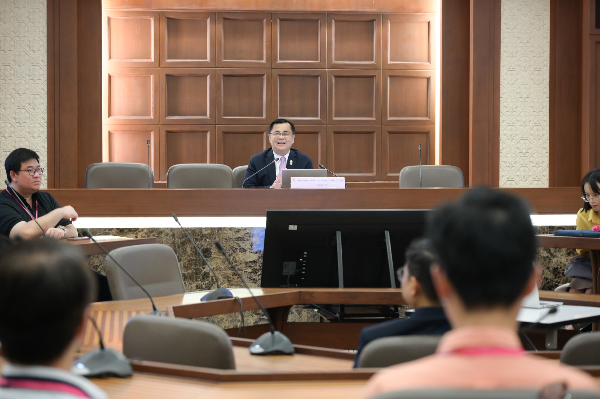 Orientation for New Lecturers and Researchers: ��Potential Development for New Lecturers and Researchers�� Gen 30?