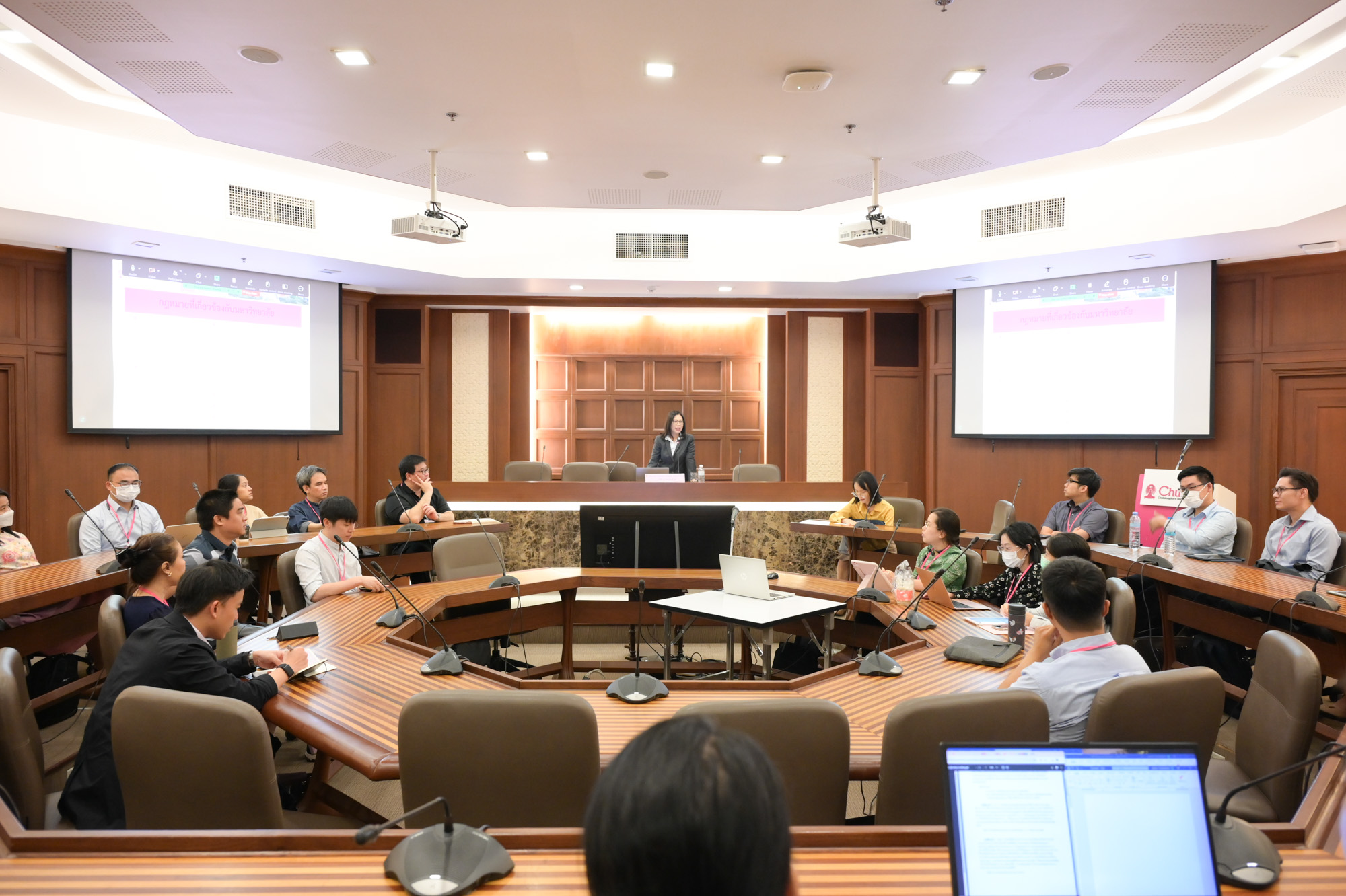 Orientation for New Lecturers and Researchers: ��Potential Development for New Lecturers and Researchers�� Gen 30?