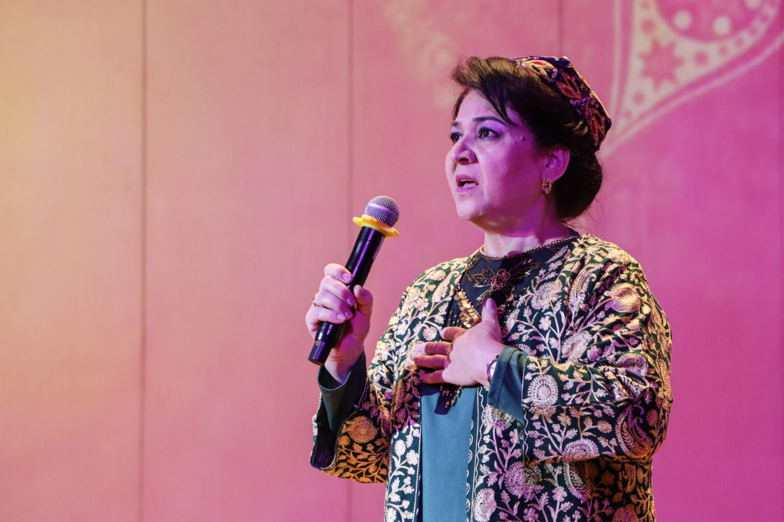 Faculty of Fine and Applied Arts, �鶹����, Sign an MOU and a Concert and Performances with Artists from Uzbekistan State Institute of Arts and Culture 