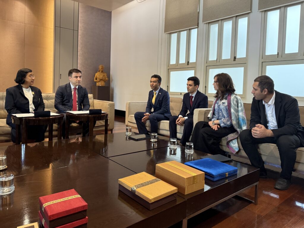 Faculty of Fine and Applied Arts, �鶹����, Sign an MOU and a Concert and Performances with Artists from Uzbekistan State Institute of Arts and Culture