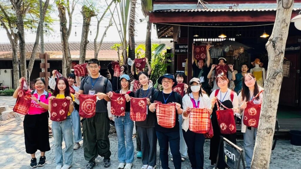 Chula Faculty of Education Hosts International Education & Development Fieldwork for Tohoku & Tsinghua Students 