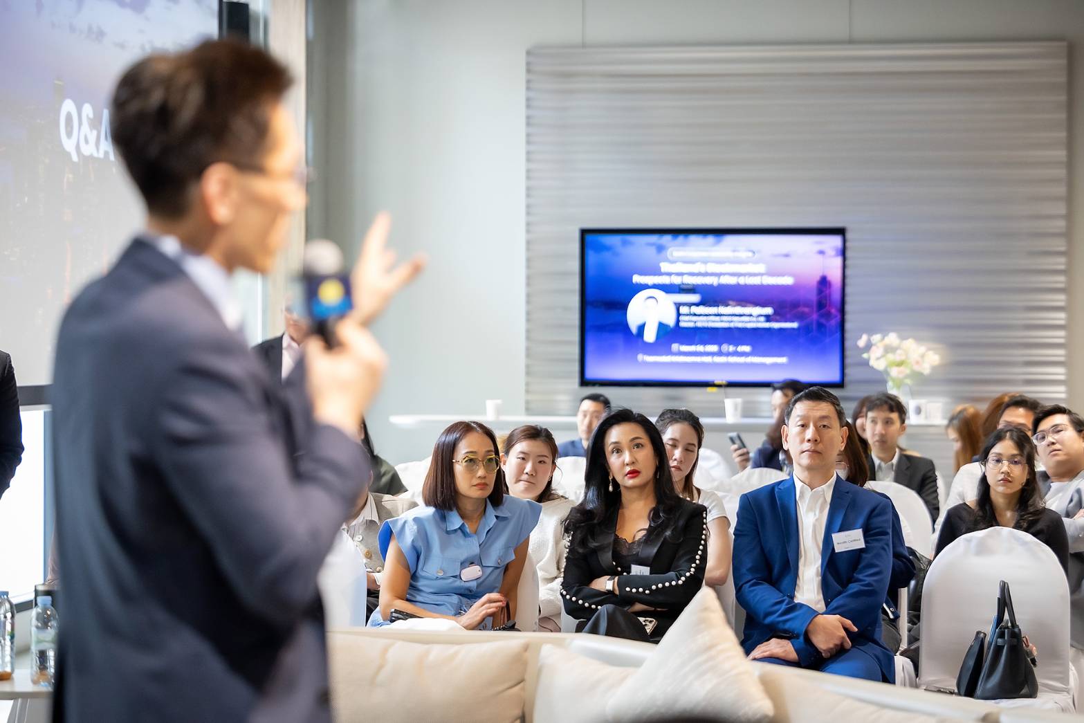Sasin Hosts Exclusive Session on the Recovery of Thailand’s Stock Market 
