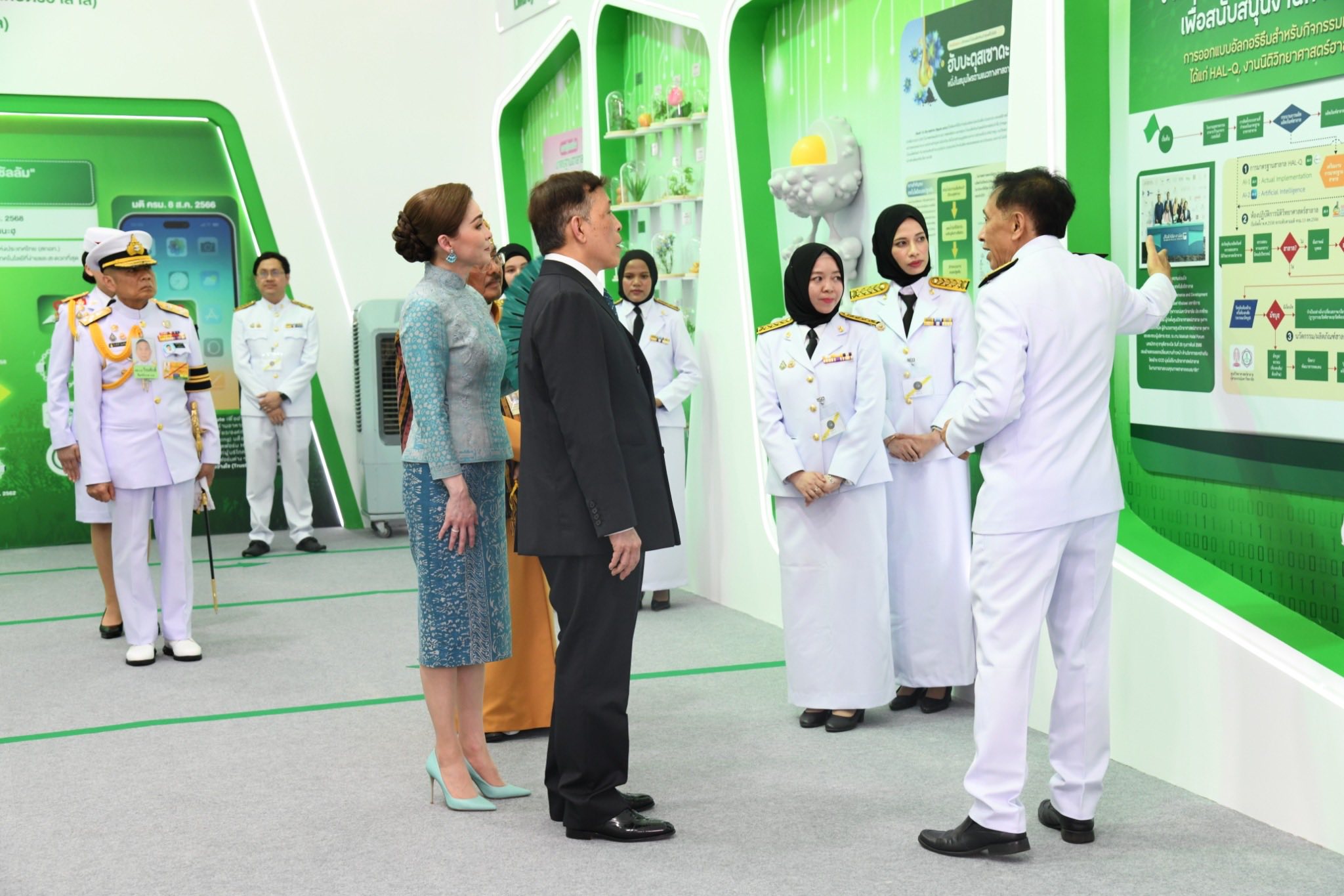 Chulalongkorn University’s Halal Science Center Holds Exhibitions in Honor of King Rama X and Showcasing Halal Knowledge in Central Mawlid Thailand 1446 AH 