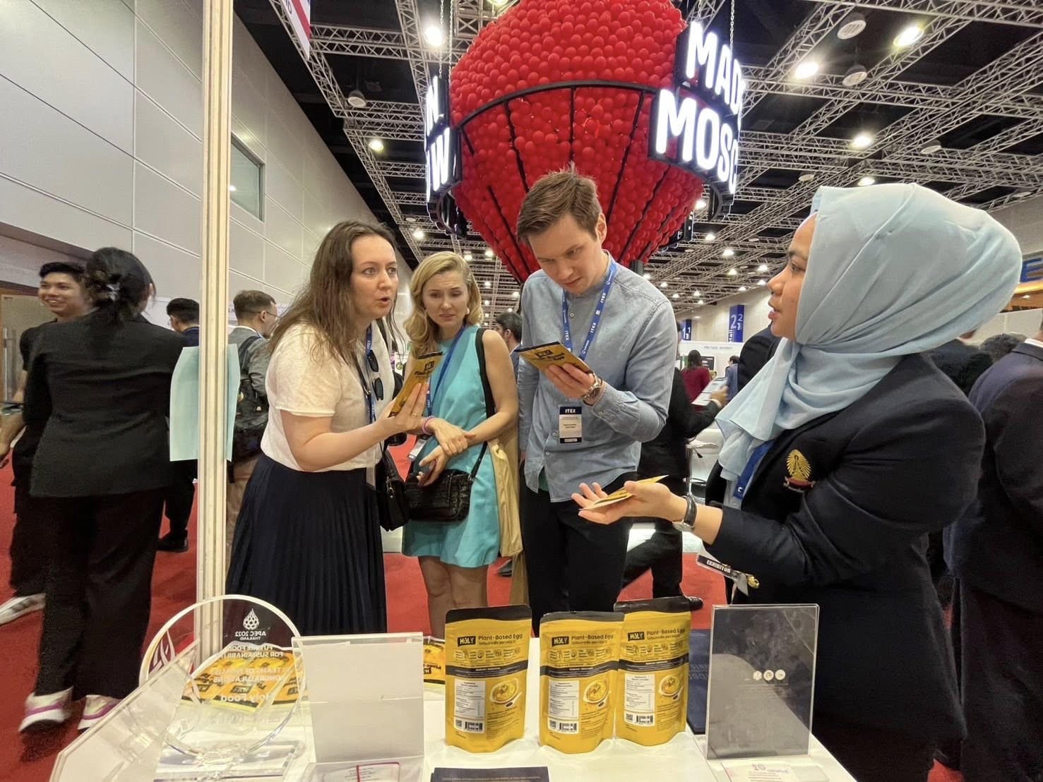 “Plant-based Gluten Free Halal Egg” Innovation from Halal Science Center, Chulalongkorn University, Wins Silver Medal at ITEX 2025 in Malaysia