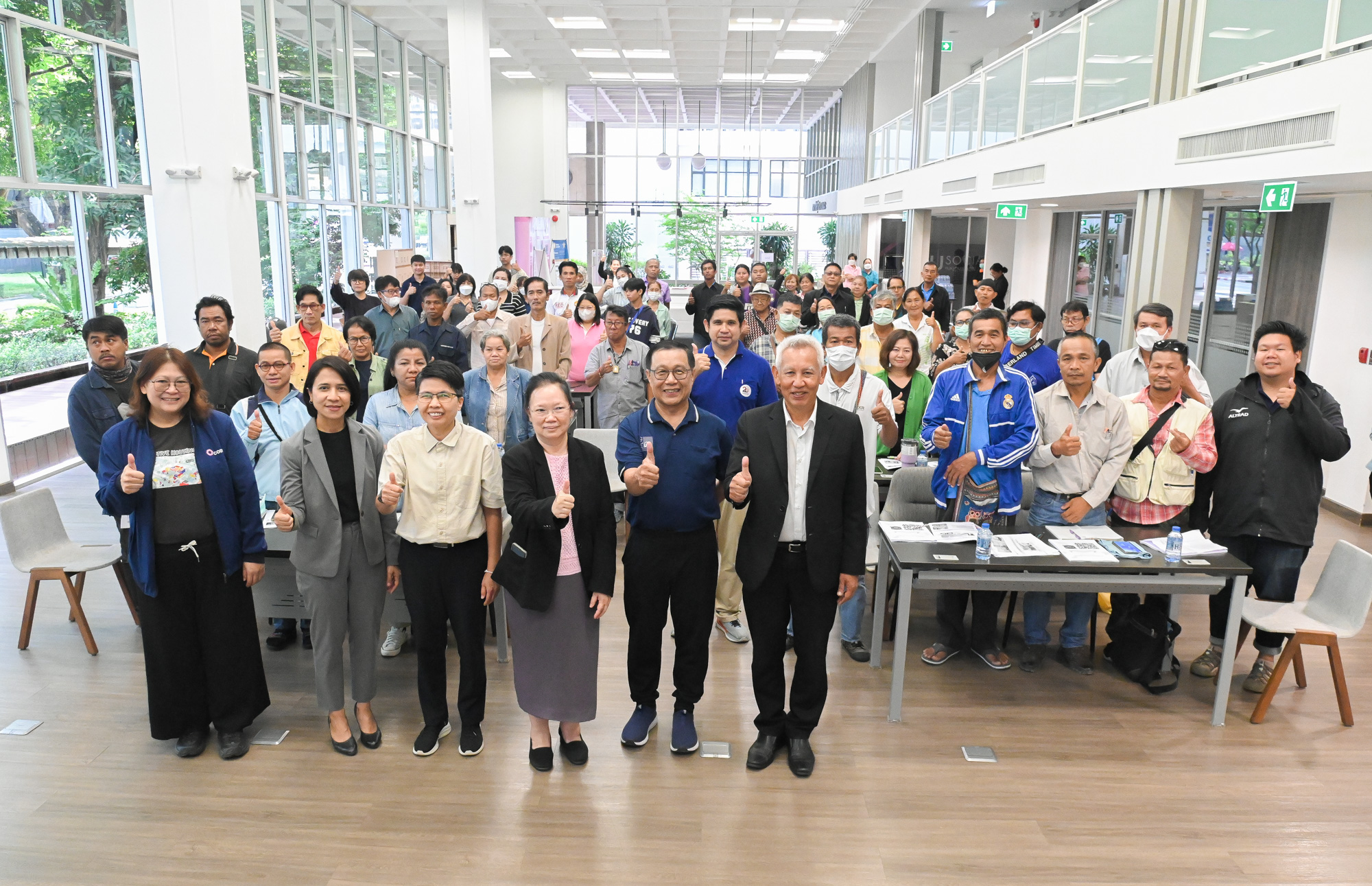 “Chula ARi” Expands Network to Empower Community Workers?