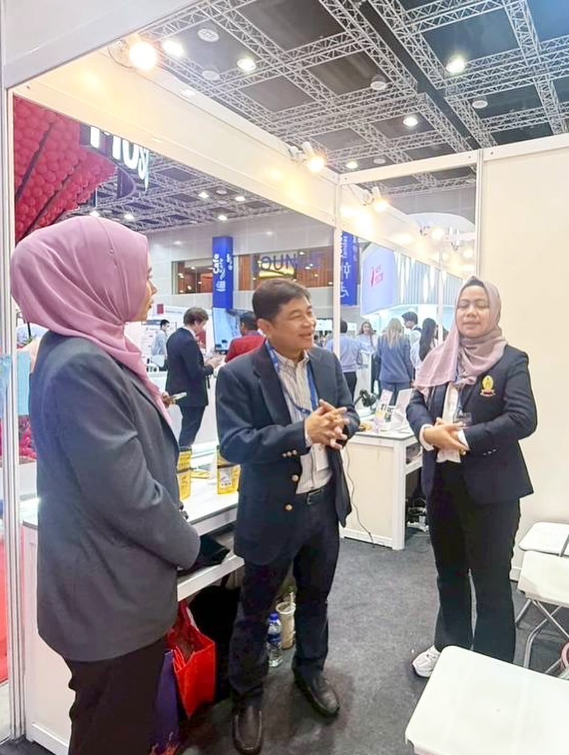 “Plant-based Gluten Free Halal Egg” Innovation from Halal Science Center, Chulalongkorn University, Wins Silver Medal at ITEX 2025 in Malaysia