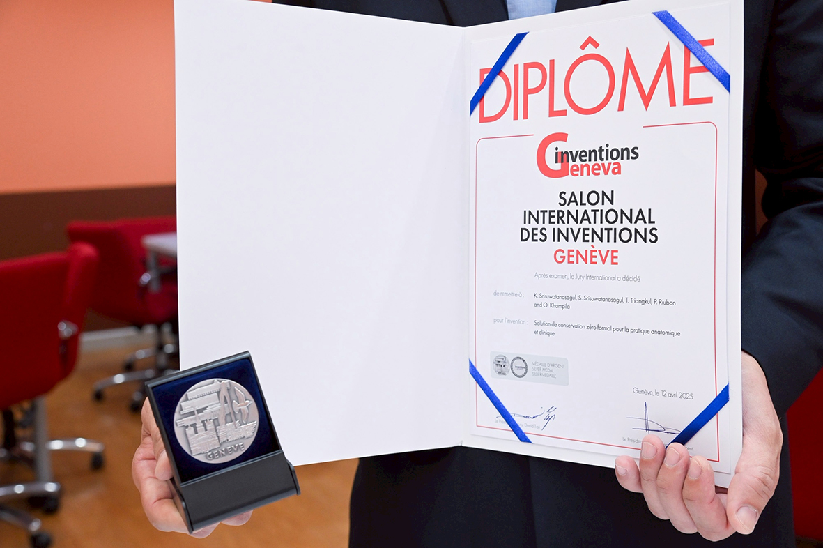 “ZF (Zero Formalin)” Innovation from Chulalongkorn University Wins International Award, Revolutionizes Safe Animal Anatomy Education without Formalin