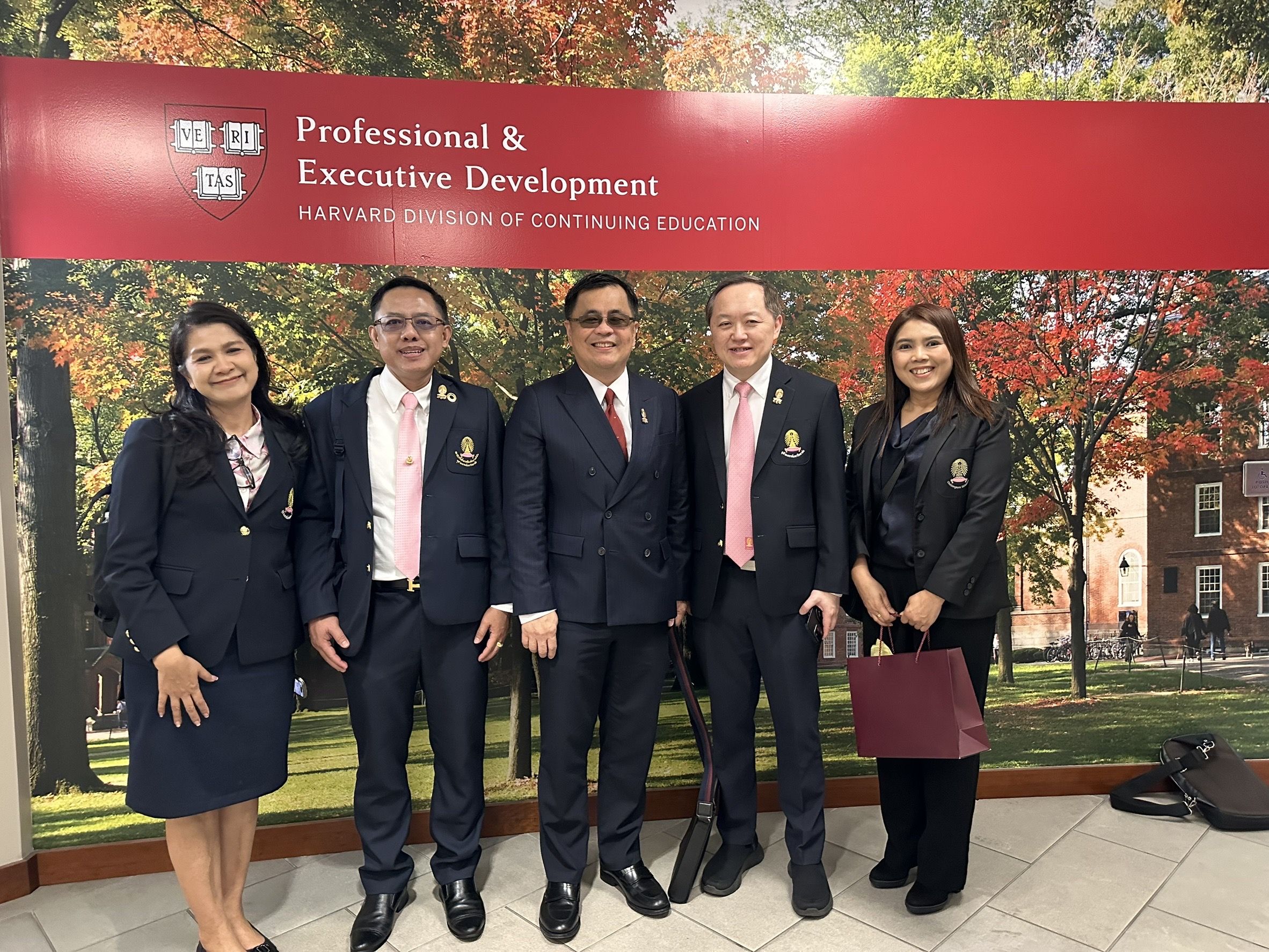 Chula�CHarvard Collaboration Marks a Milestone in Globalizing Thai Intellectual Heritage?