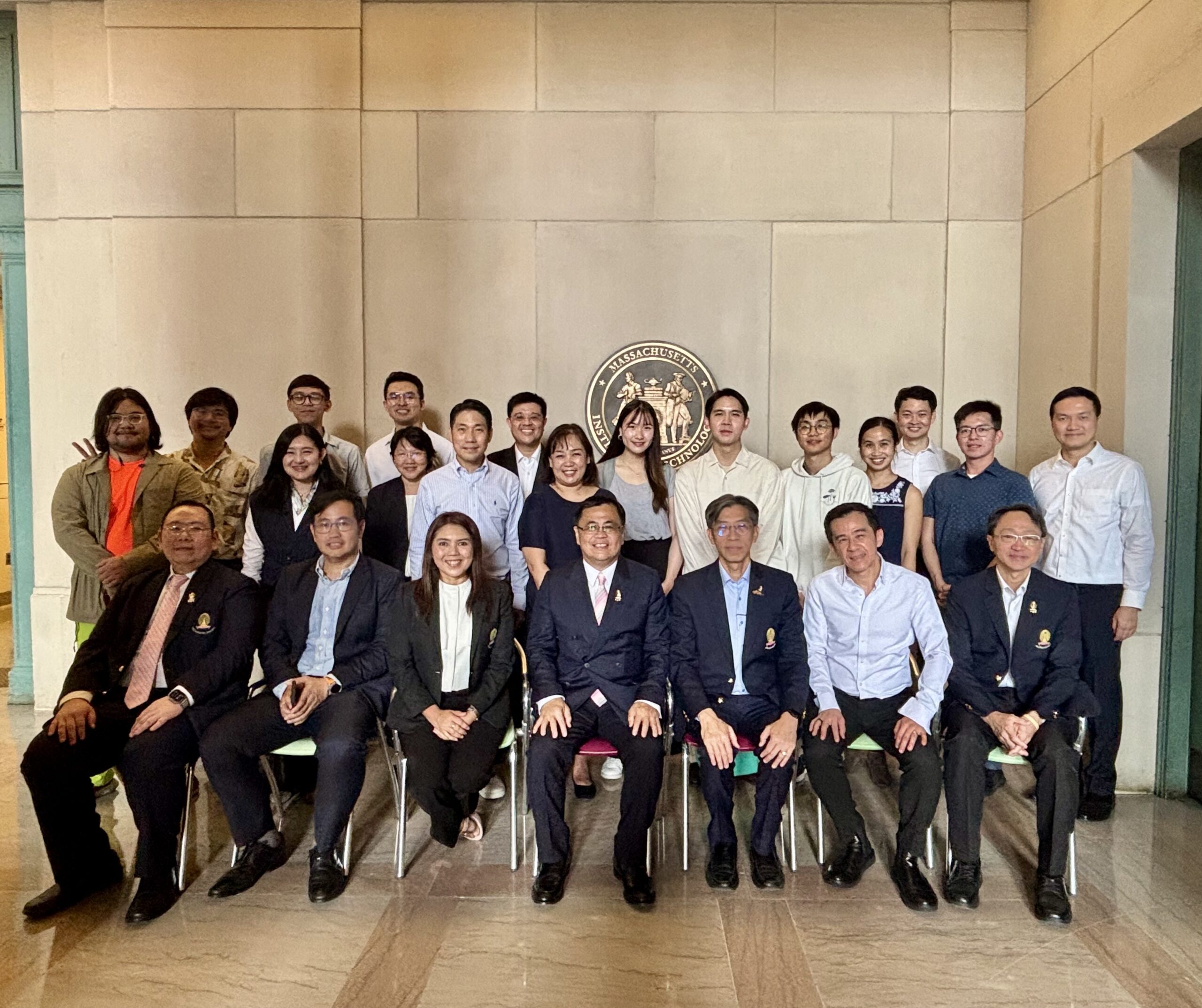 �鶹���� Presidents�� Meeting with Former Chula Students at Harvard and MIT