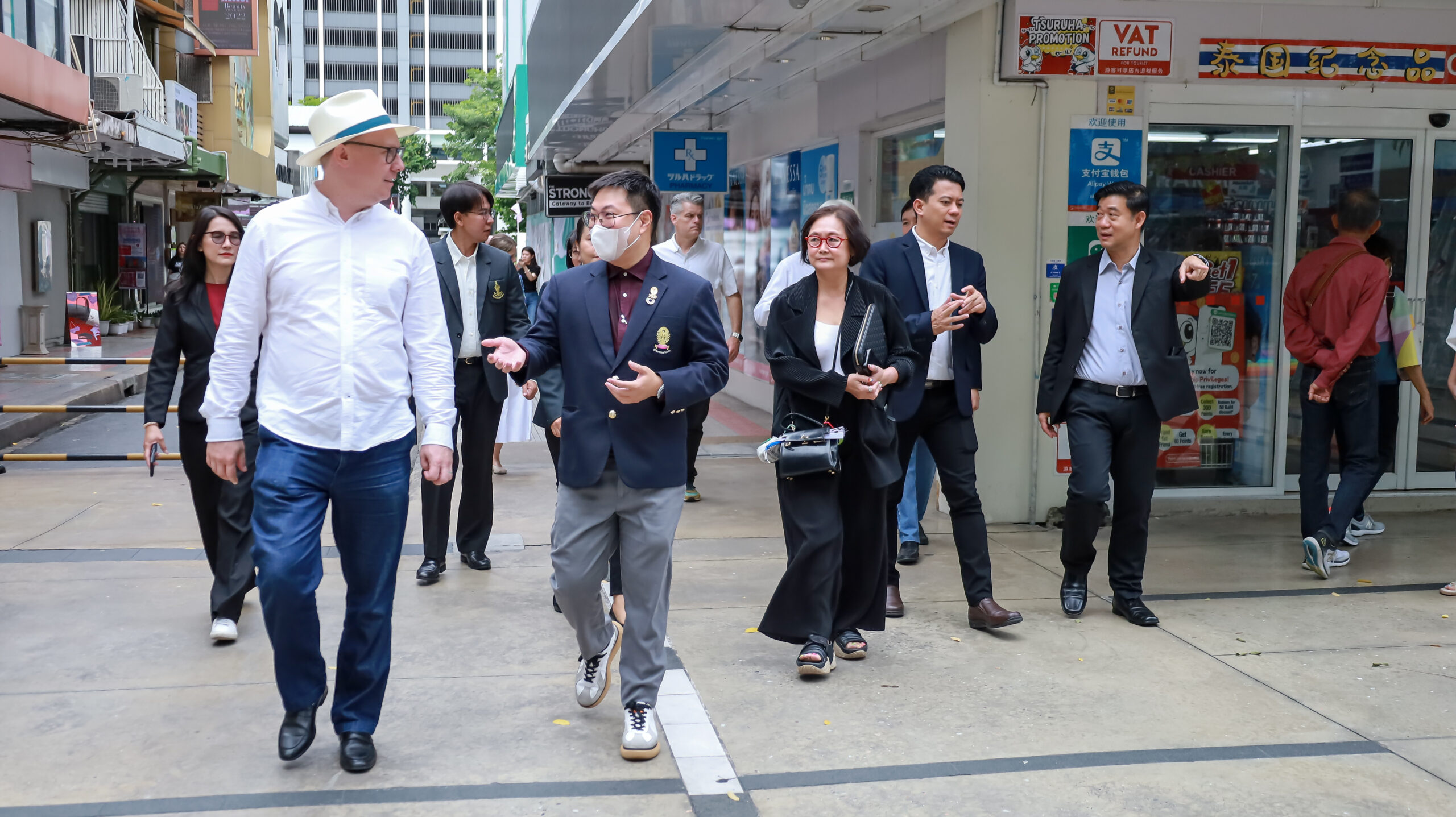 PMCU ต้อนรับ Global Business District Innovation Club