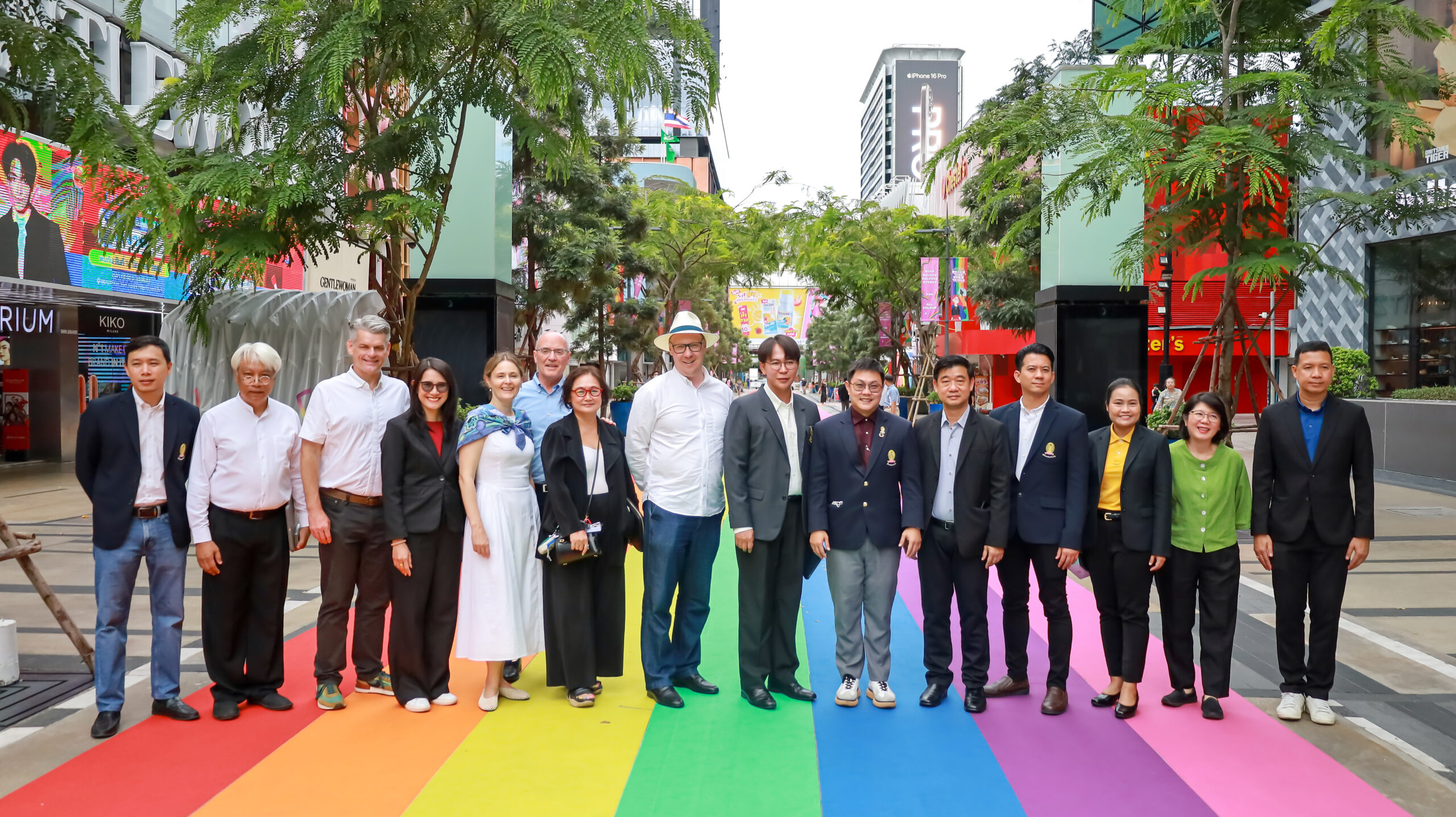 PMCU ต้อนรับ Global Business District Innovation Club