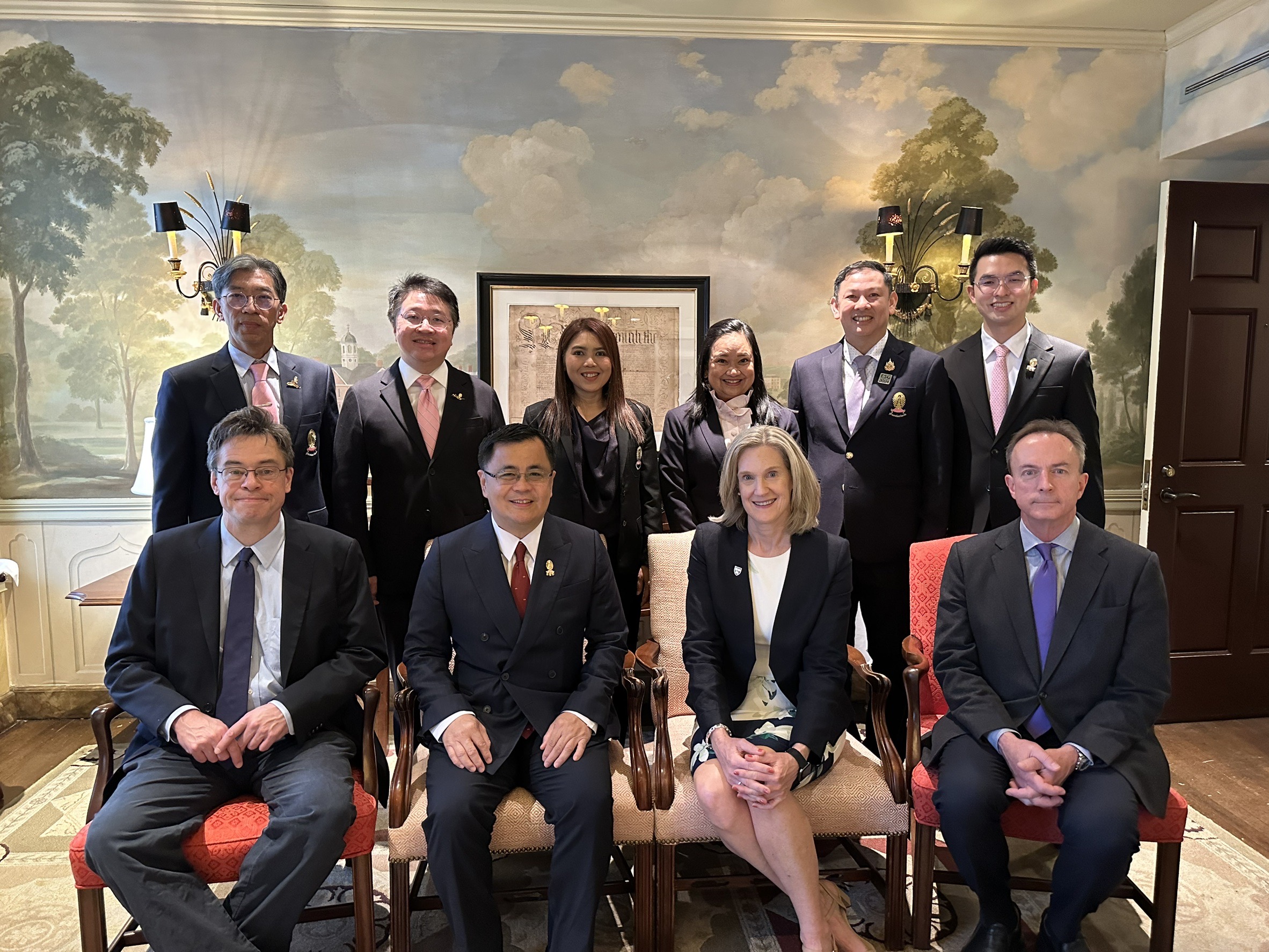 Chula�CHarvard Collaboration Marks a Milestone in Globalizing Thai Intellectual Heritage?