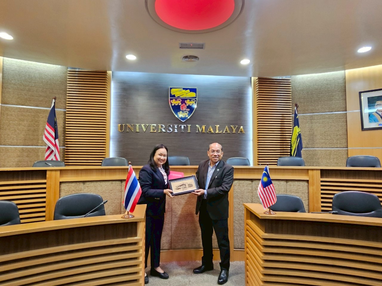 �鶹���� Strengthens Strategic Ties with Universiti Malaya to Expand Global Opportunities for Thai Students