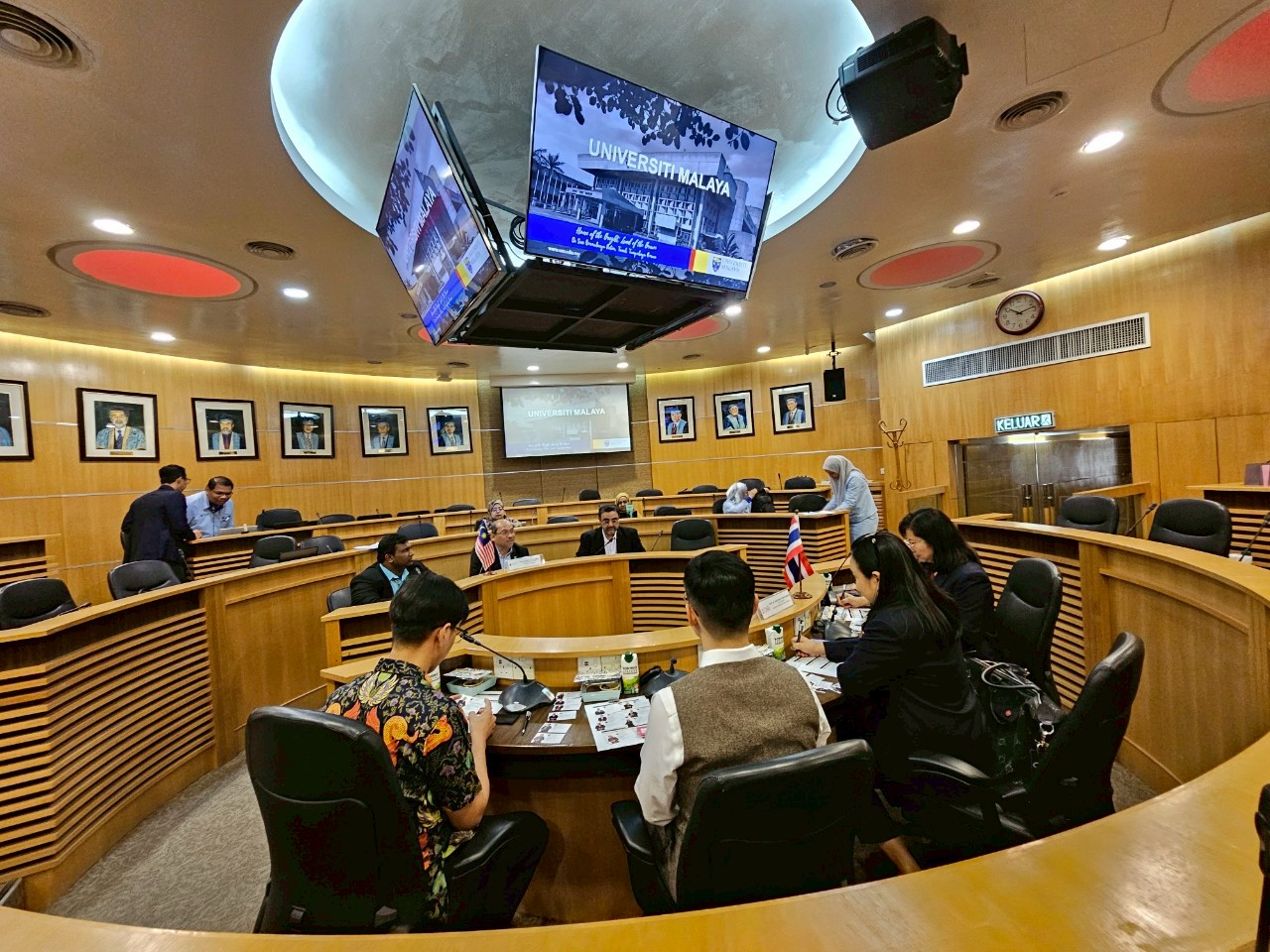 �鶹���� Strengthens Strategic Ties with Universiti Malaya to Expand Global Opportunities for Thai Students
